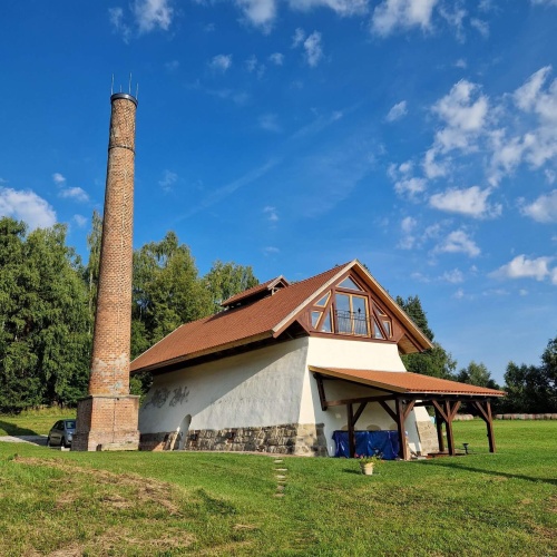 Zrekonstruovaná cihelna Hříběcí